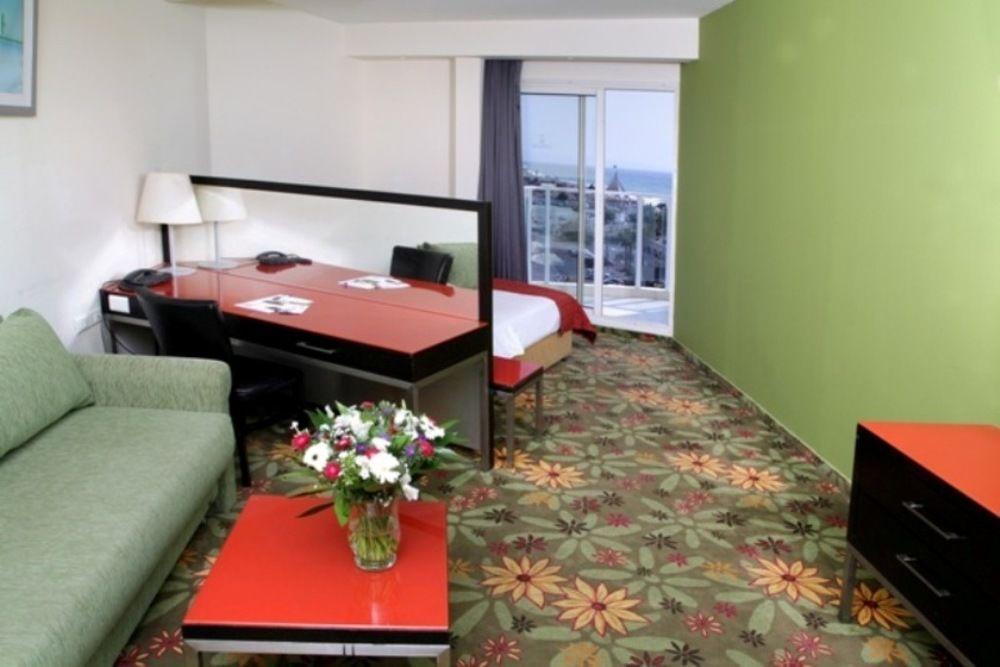 Rimonim Madison Hotel Nehariya Dış mekan fotoğraf