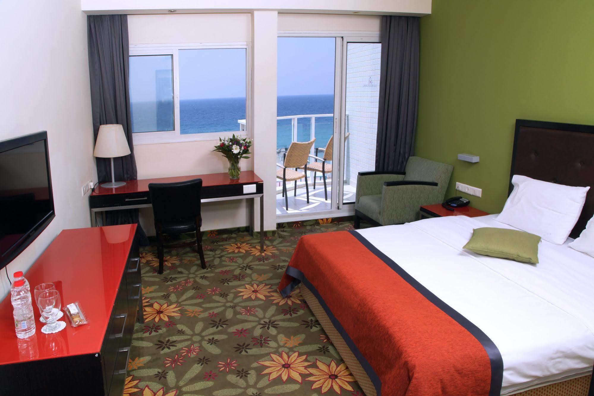 Rimonim Madison Hotel Nehariya Dış mekan fotoğraf